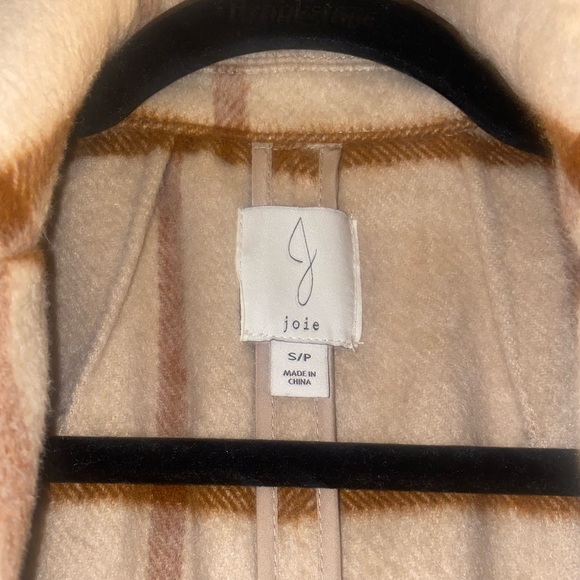 Adorable Plaid Overcoat - Picture 2 of 4